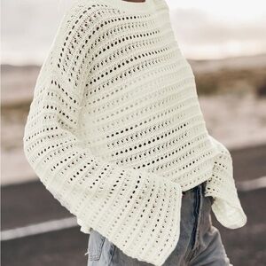 Women's White Knit Crochet Sweater Like New